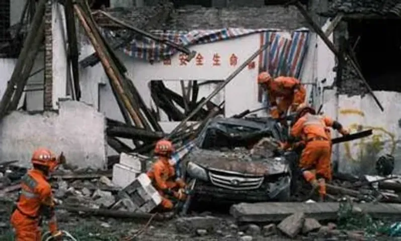 Over 111 killed as quake hits northwest China; Xi Jinping urges all-out rescue efforts