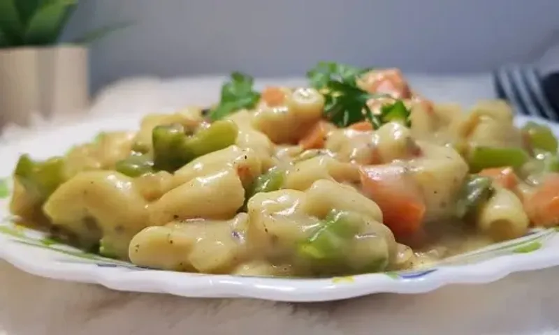 White Sauce Pasta Recipe: This dish is truly a heavenly treat for the taste buds!