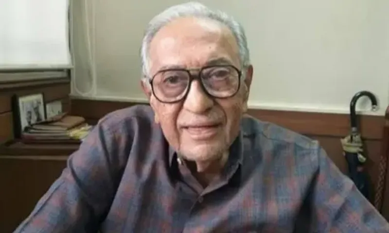 Binaca Geetmala's iconic Voice Ameen Sayani passes away at 91 due to heart attack