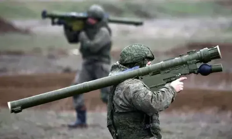 Western nations start sending weapons to Ukraine