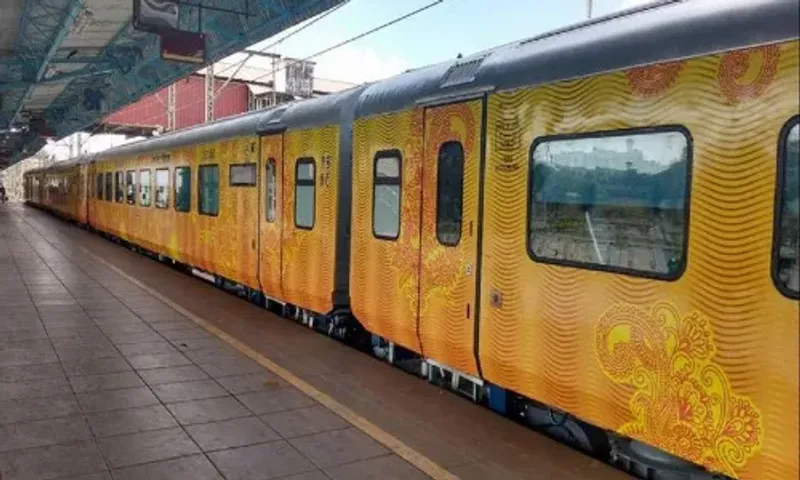 Frequency of Mumbai Central Ahmedabad Tejas express increased to five days a week