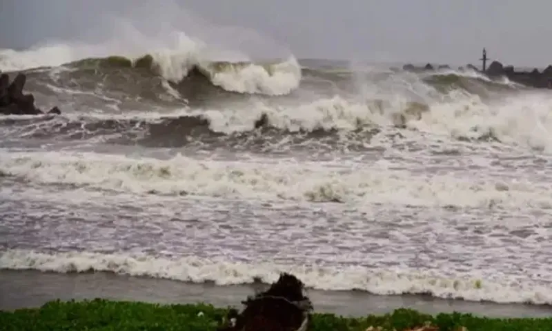 Cyclone Gulab likely to intensify into cyclonic storm in Arabian sea