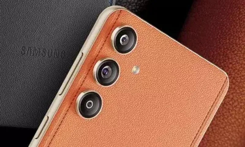 Samsung Galaxy F55 to launch today in India