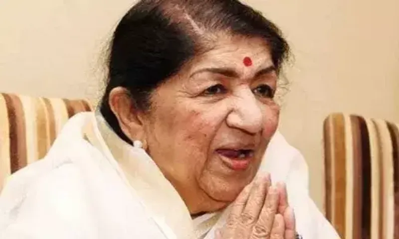 Legendary singer Lata Mangeshkar passes away, President Kovind, PM Modi express grief over her demise
