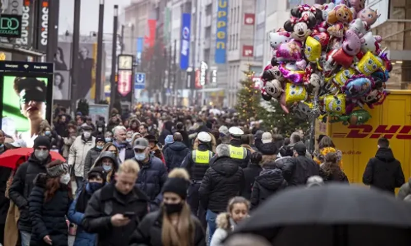 Omicron in Europe: 1 lakh infection in a day in France, Belgium bans gatherings