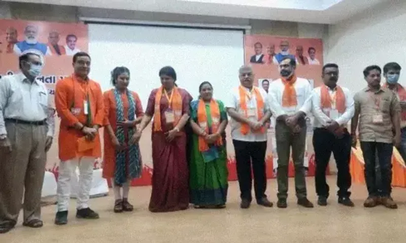 BJP spokespersons from central zone get training about their appearance on television debates