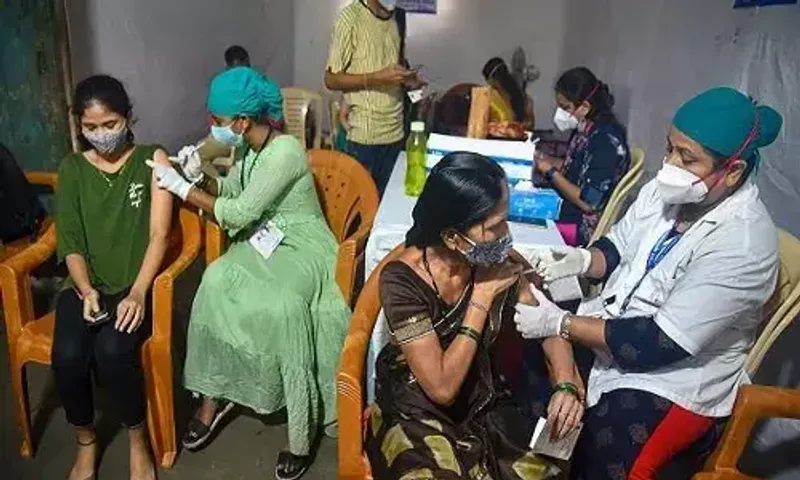 India registers 44,658 new covid cases and 496 deaths