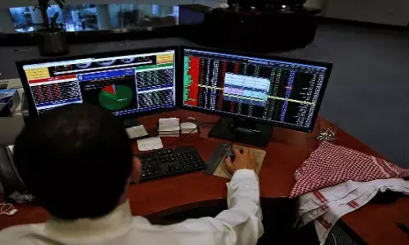 Sensex down over 1,300 points, Nifty below 16,600 amid weak global cues