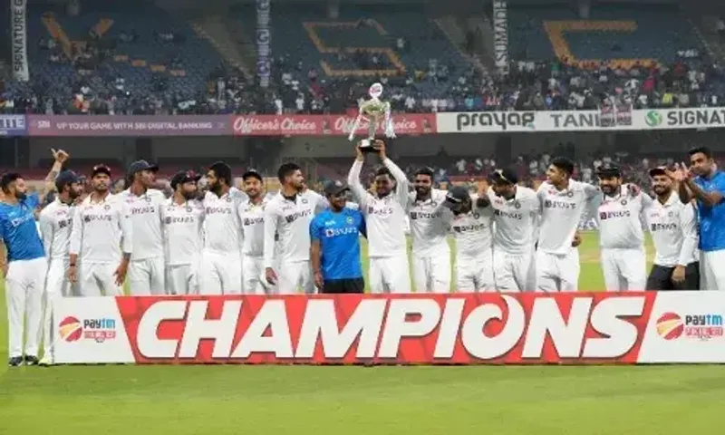India clinch series 2-0 by defeating Sri Lanka by 238 runs in second Test match at Bengaluru