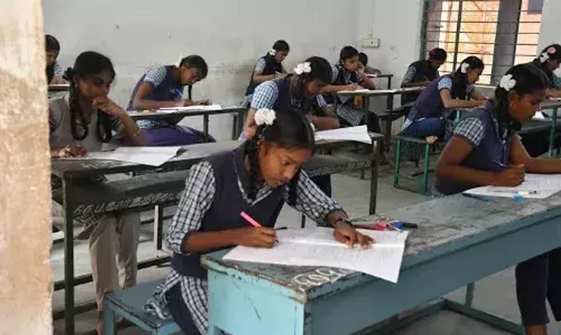 Vellore District Education Officer suspended for dereliction of duty