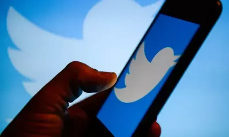 Twitter to add newsletter subscribe button to profiles for simple sign-ups