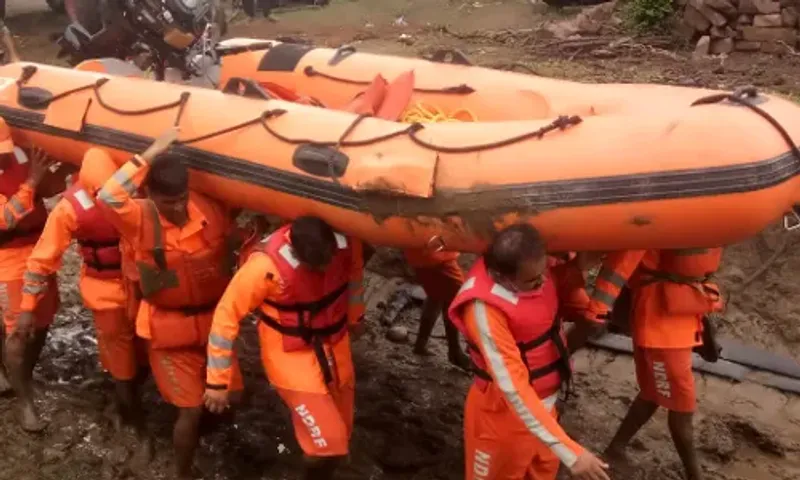 06 BN NDRF at Vadodara conducting rescue operations in flood-hit areas of Rajasthan