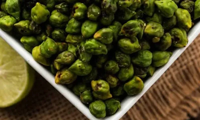 Green Chana Recipe: It is also quite popular during Chhath and is a delicacy to relish on!