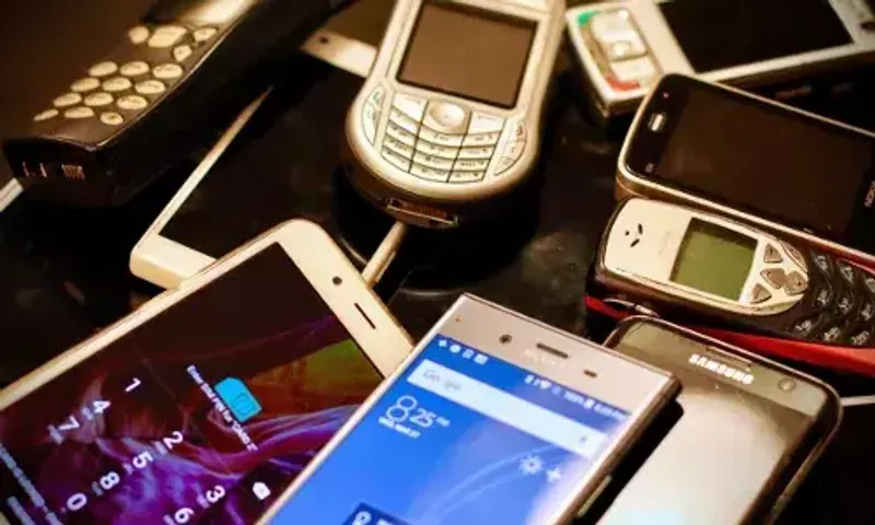India emerges as second-largest global hub for mobile phone manufacturing