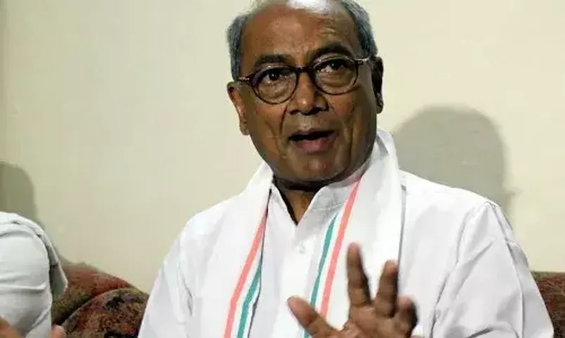 Digvijaya Singh out of Cong prez poll race