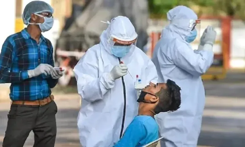 2,527 fresh Covid-19 infections push India's tally to 4,30,54,952
