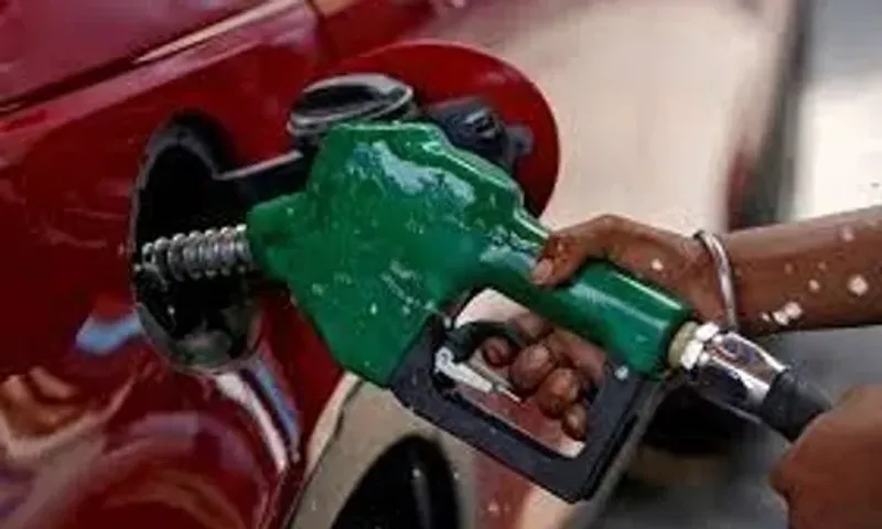 Report: India may accept Russian offer to buy oil at cheaper rates