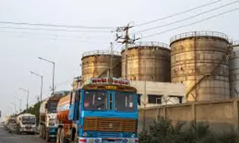India’s Russian oil imports flow heavy despite tighter sanctions