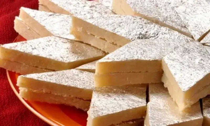 Peanut Katli Recipe: This Peanut Barfi recipe can be prepared in any season and for any kind of festivals or other special occasions
