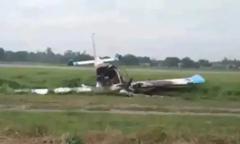 Training Aircraft crashes in Amethi, pilot safe