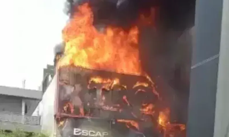 Massive fire breaks out at troy lounge and bar in Delhi's Punjabi Bagh