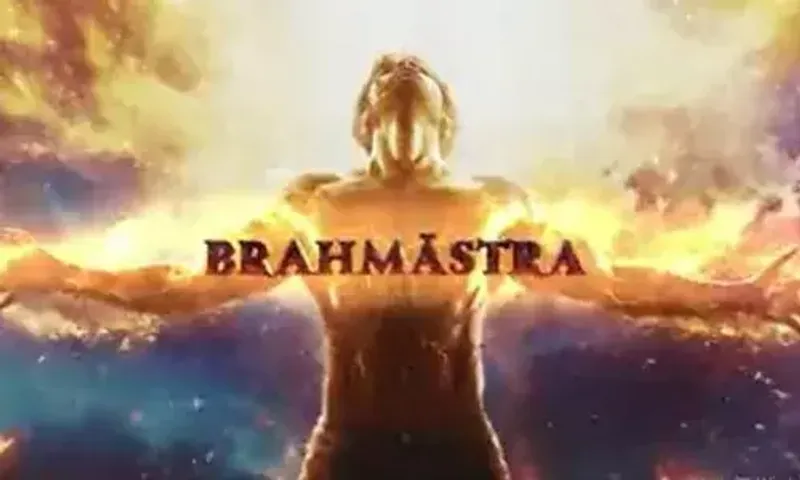"All about fire": Ranbir's first look from Brahmastra