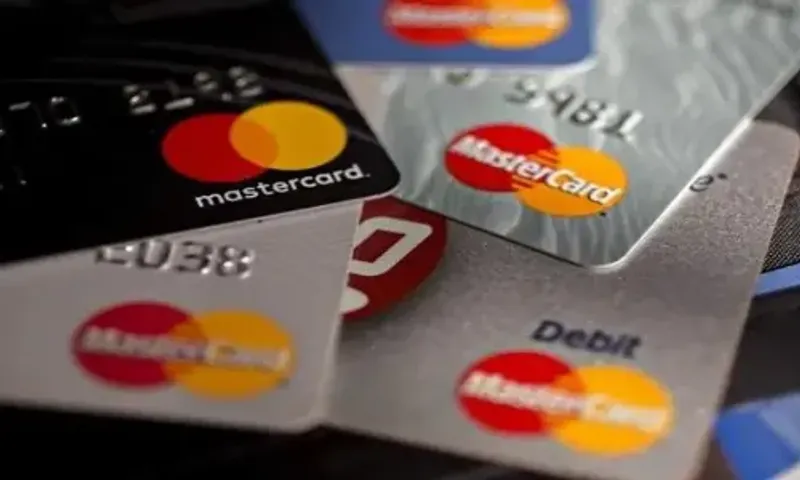 Report: Fresh card issuance by 5 private banks to be impacted due to ban on Mastercard by RBI