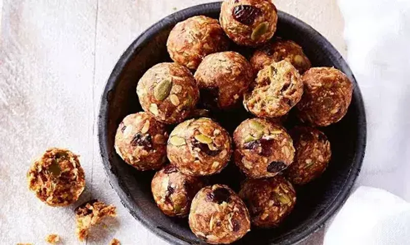 Cranberry Oats Balls Recipe: Enjoy with your tea or coffee