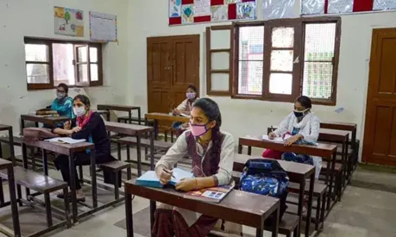 Schools to remain shut, says Centre and states