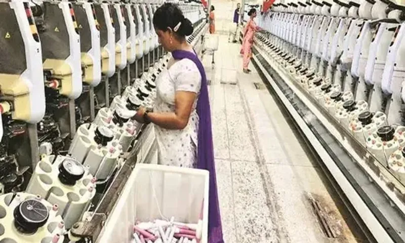 Rs 3,500 crore boost for spinning capacity in Gujarat