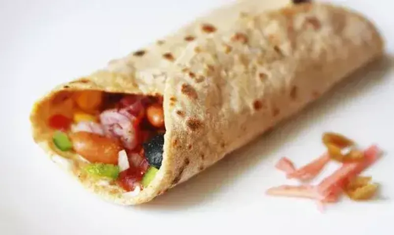 Red Kidney Beans Wrap Recipe: Try this delicious Kidney bean and salsa recipe, which makes for a delicious snack