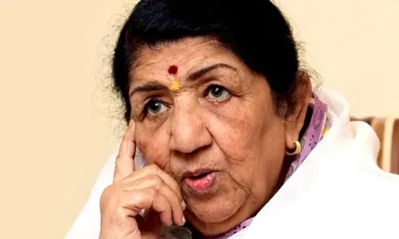 Lata Mangeshkar will be under observation for 10-12 days, says doctor
