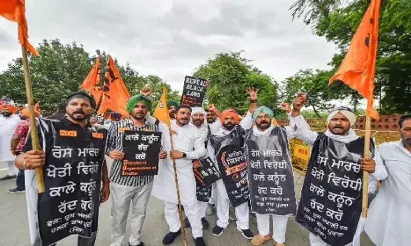 Akali Dal: Punjabis being restricted from entering Delhi ahead of Parliament march