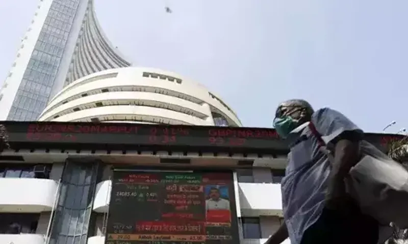 Sensex adds 55 points; Nifty closes at 17,369
