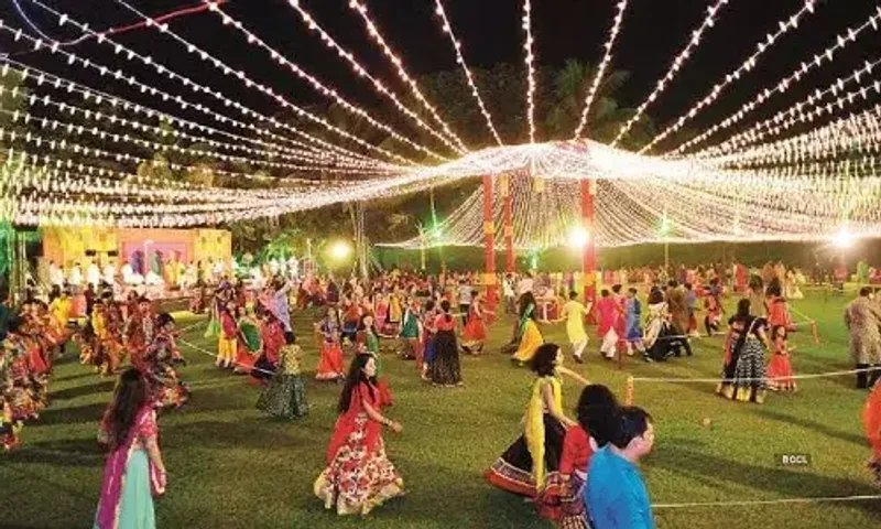 Mob attacks Gujarat garba event with stones, injures 9