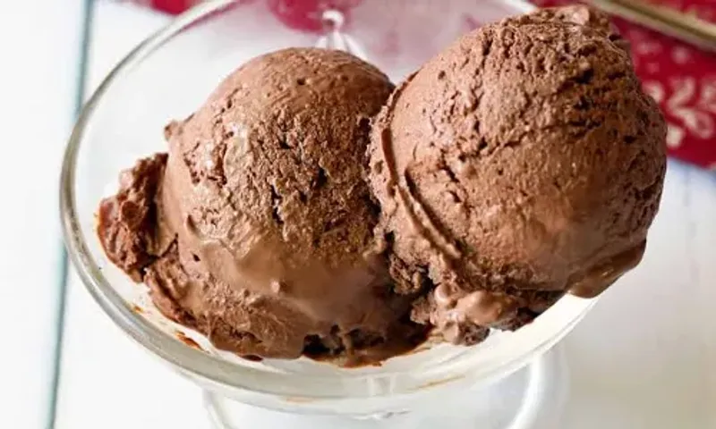 Chocolate Dust Ice Cream Recipe: Go ahead and lose your heart to this frozen delight
