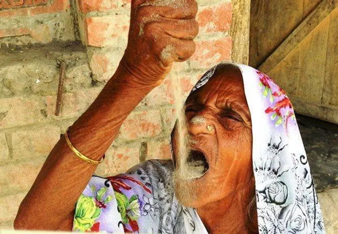 Its happen only in India, 78 year old Indian woman eats 1 kg Sand Daily