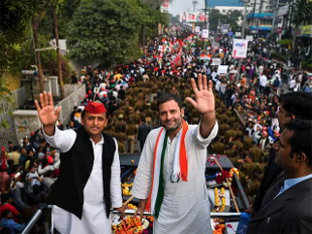 Mood in Lucknow favours SP-Congress alliance