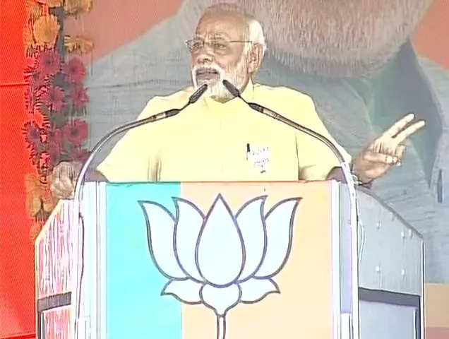 Modi slams Akhilesh for his 'donkey' jibe
