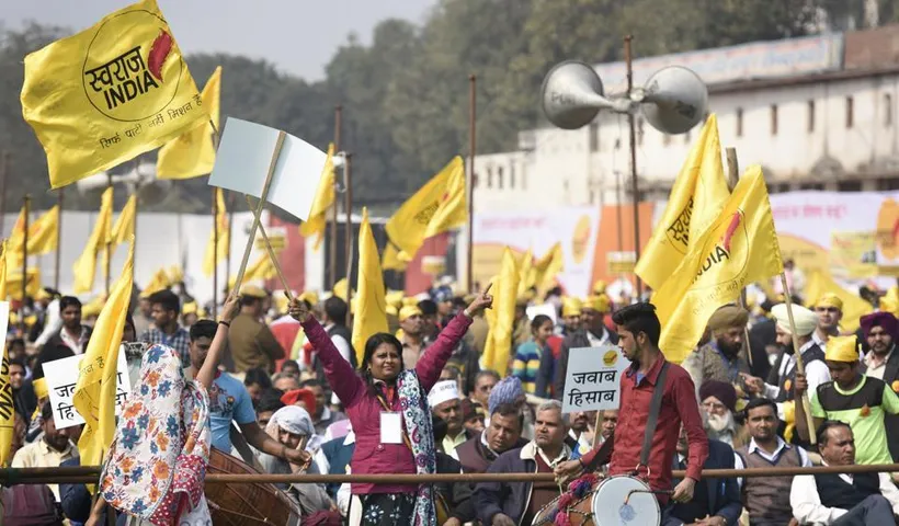 Time to reject MCD, recall Delhi Government: Swaraj India
