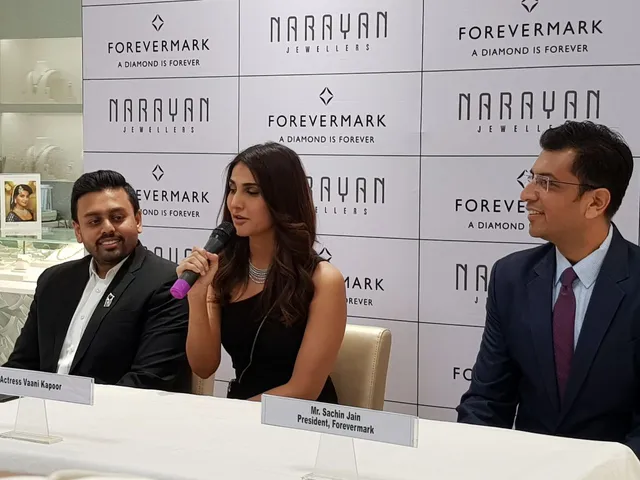 Vaani Kapoor unviels new bridal collection in Vadodara