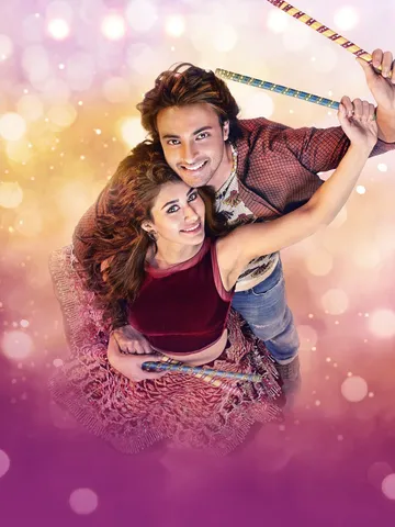 Loveratri's new poster is a perfect Valentine's treat to all the garba lovers