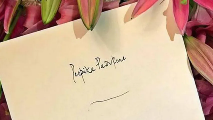 Amitabh Bachchan sends Bouquet of flowers to Deepika Padukone