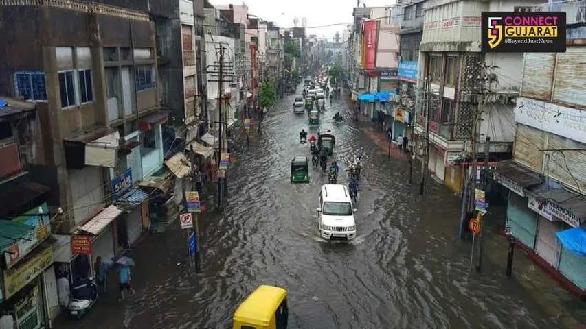 Heavy rains lashed Vadodara city