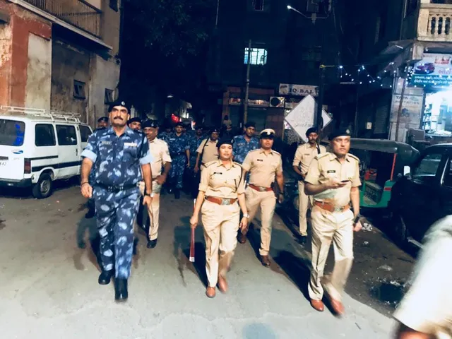 Strict police bandobast on 7th day of Ganesh idols immersion in Vadodara
