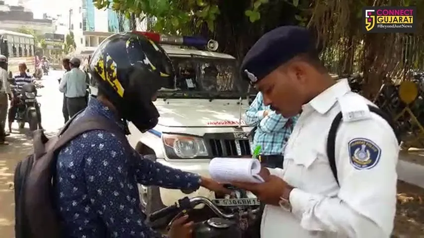 Vadodara traffic police conduct special drive related to number plates violation