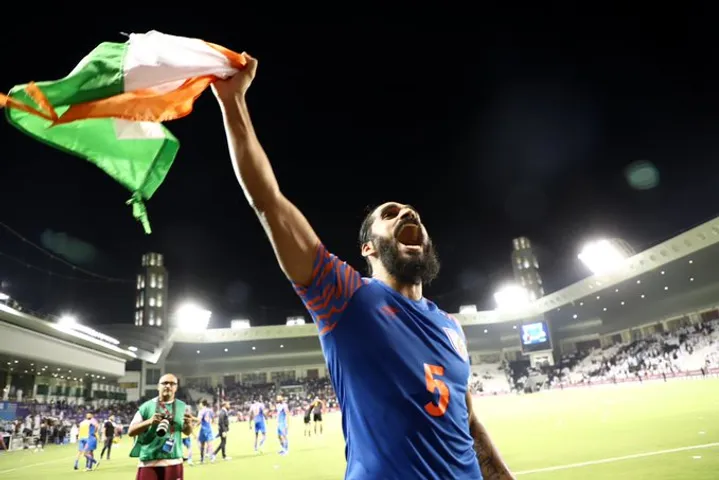 Indian football team's Viking clap celebration with fans after draw vs Qatar
