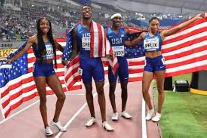 IAAF World Athletics Championships: Shelly-Ann Fraser Wins 4th 100m title, Allyson Felix Breaks Usain Bolt’s Record