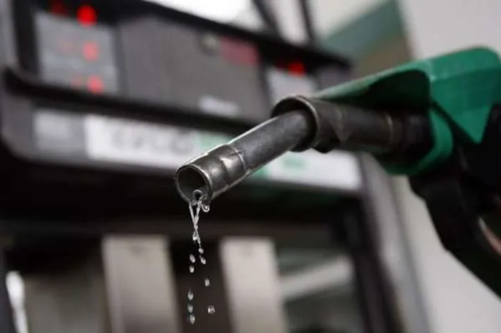 Petrol prices continued to rise as diesel prices remained unchanged