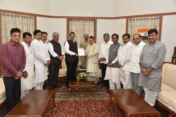 Devendra Fadnavis resigns as Maharashtra CM says “Doesn’t have the majority anymore after Ajit Pawar’s resignation”
